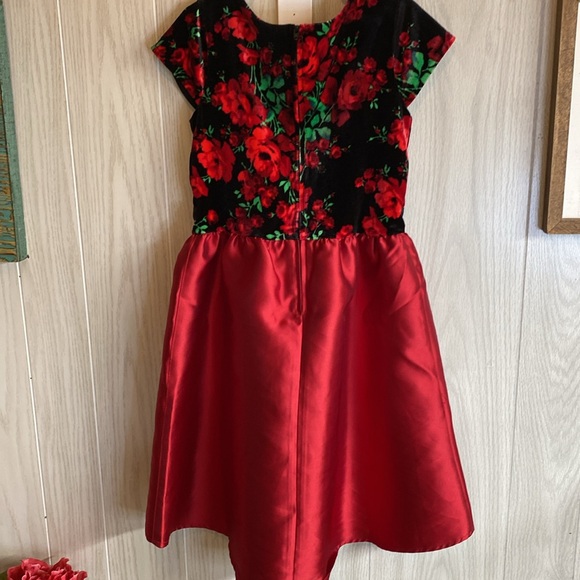 Rare Editions Black and Red Fit and Flare Dress - Picture 2 of 6